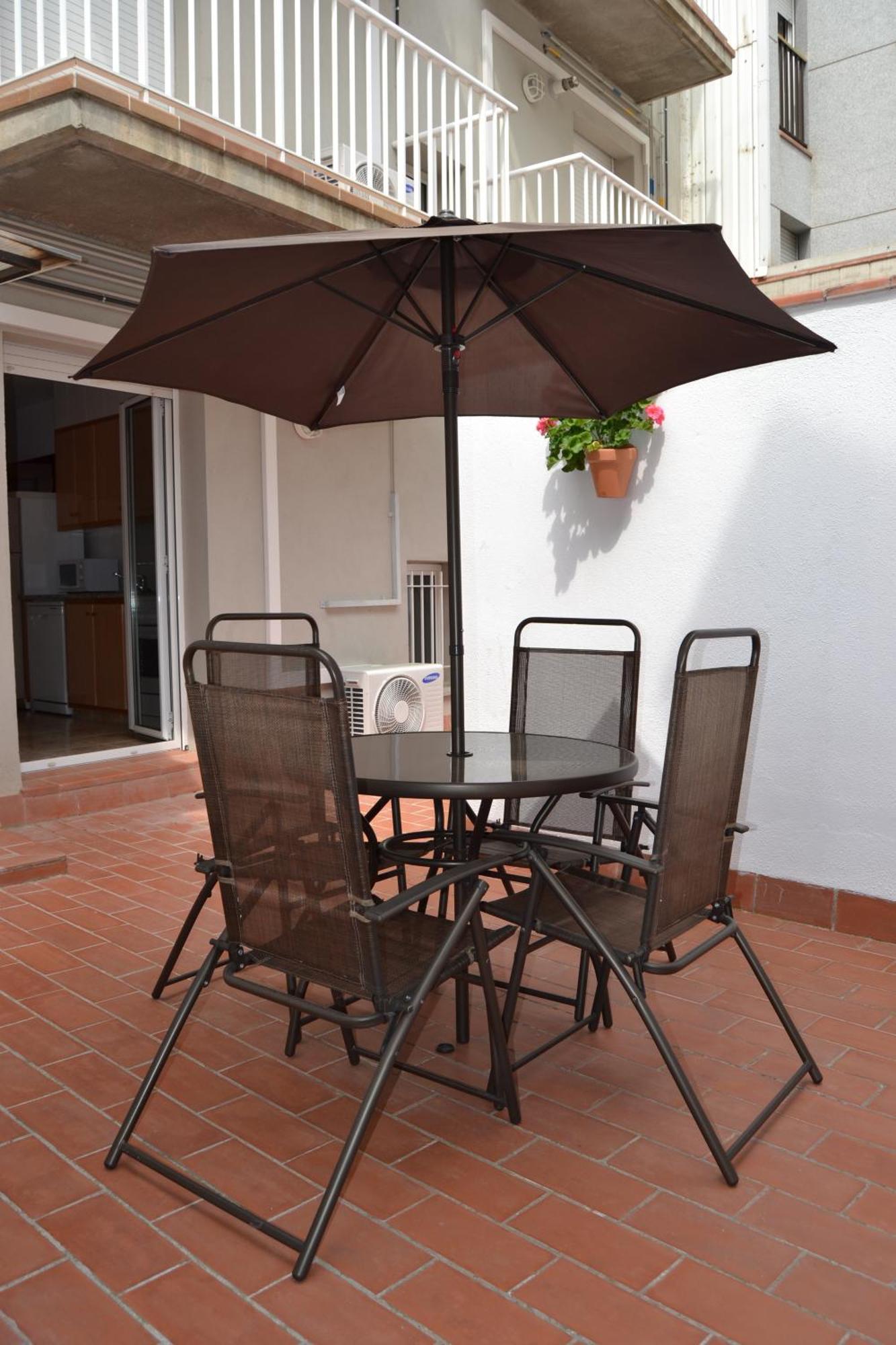 Apartments Figueres Фігерас Екстер'єр фото